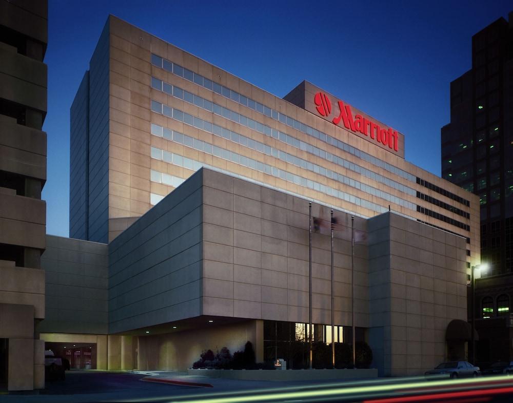 Marriott Greensboro Downtown Hotel Bagian luar foto